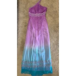 Boho ombré gown by Camile La Vie